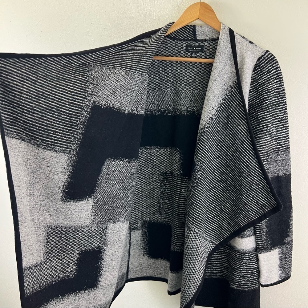 Cozy Draped Open Front Waterfall Black White Color Block Cardigan Women Size M - Picture 6 of 15